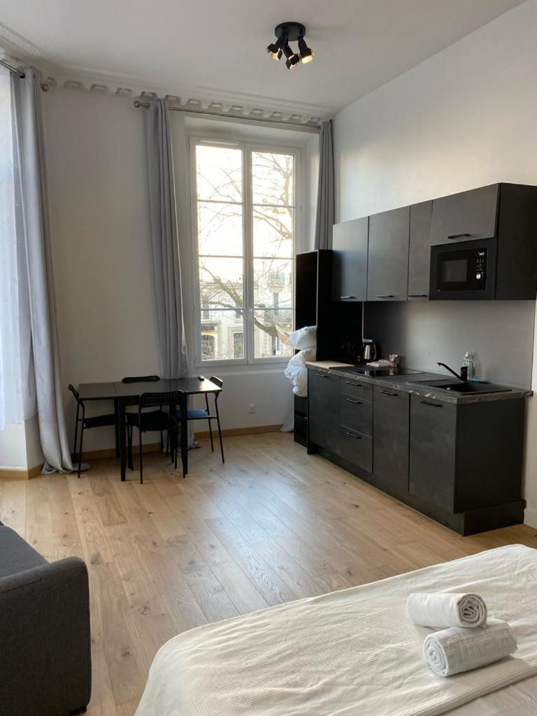 Studio Grand Rex Lägenhet Paris Exteriör bild